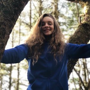 Meet your Posher, Breanna